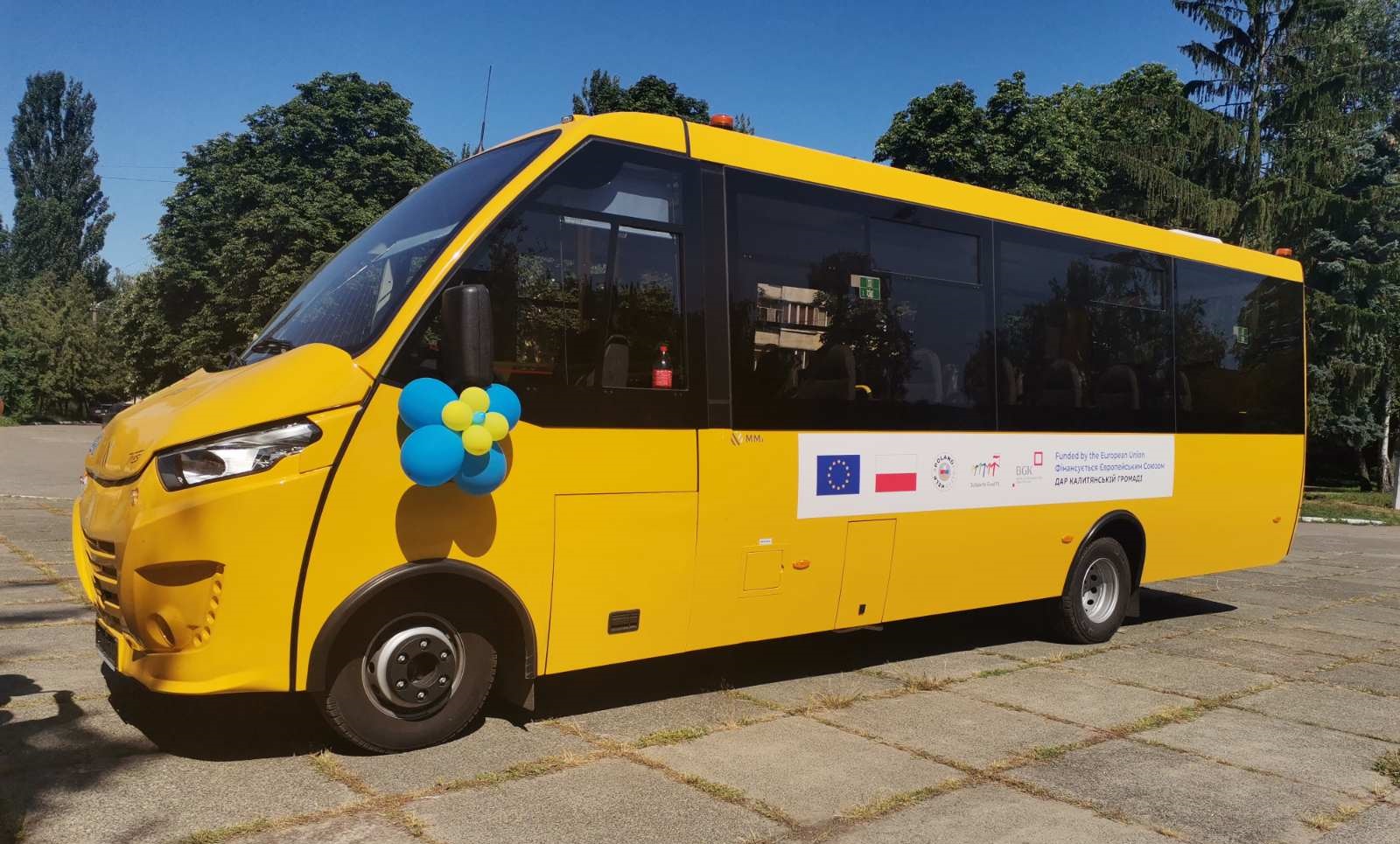 Нові шкільні автобуси вже майже прибули до пунктів призначення в Броварському районі